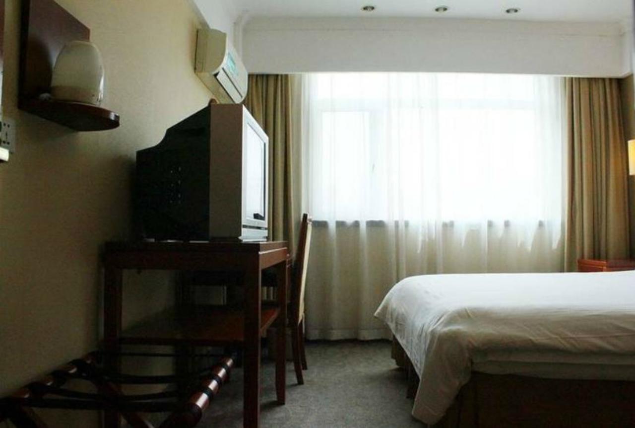 Gma Hotel Shanghai Wuning Road Zhenping Road Metro Station Dış mekan fotoğraf