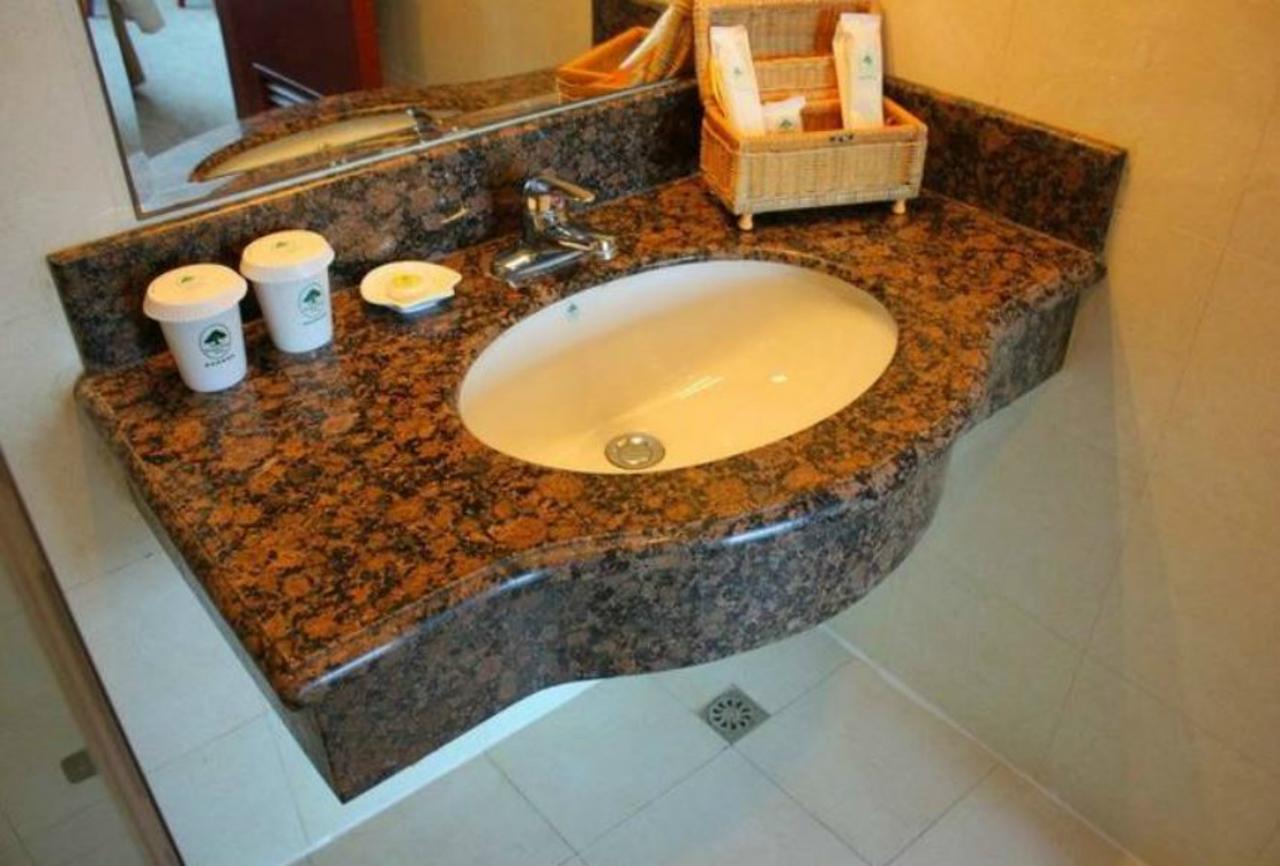 Gma Hotel Shanghai Wuning Road Zhenping Road Metro Station Dış mekan fotoğraf